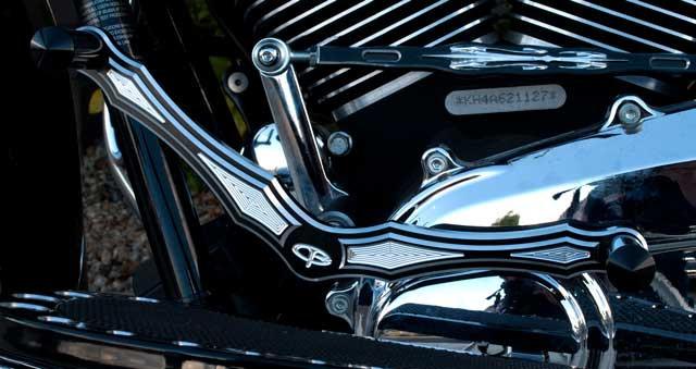 Heel Toe Shifter for Harley Davidson: Darkside Edition - Precision Billet